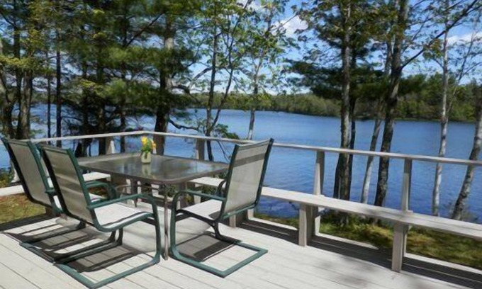 Hope Cabaña | Lazy Loon Lakefront Cottage