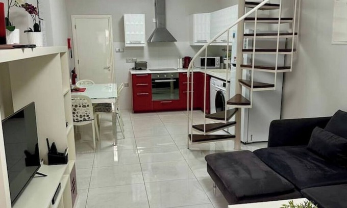 Germasogeia Apartamento | Lazy Seal's nest 55 in Galatex by Sky Universe