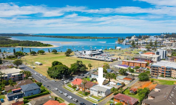 Port Macquarie Casa | Lazy Stays