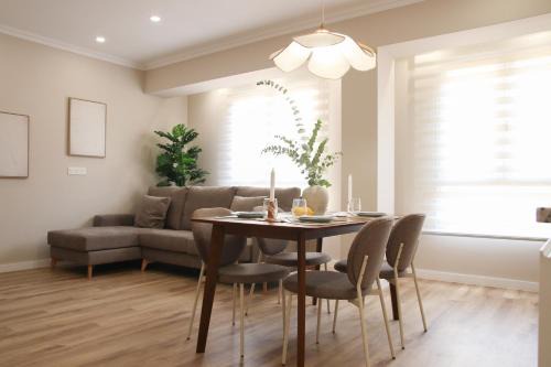Castello de la Plana Apartamento | LC Apartaments Centro Menedez 3 hab & 2 baños