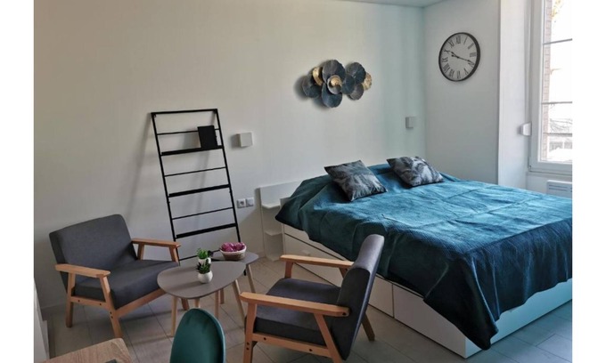 Vittel Apartamento | Le 147, studio classé 2 étoiles , au Continental, Thermes de Vittel