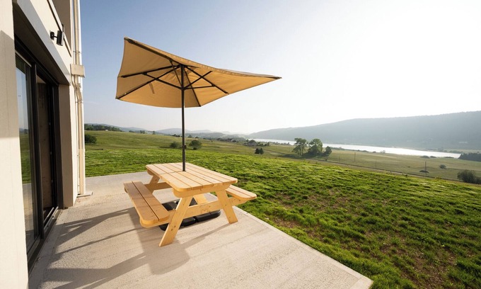Les Rousses Apartamento | Le 214, between lake and mountains