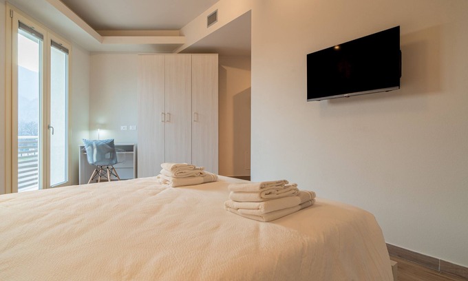 Cividate Camuno Casa | Le Alpi bed&living