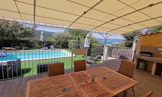 Bauduen Casa | La cabaña del Belvedere