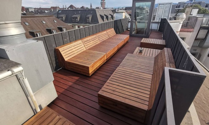Old Town Apartamento | Le Bijou Historic Roof Top Apartment