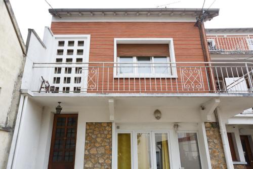 Le Blanc-Mesnil Apartamento | LE BLANC MESNIL PARC DES EXPOSITIONS Bat B F3 2