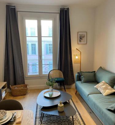 Cannes City Centre Cabina | Le Borniol by Connexion