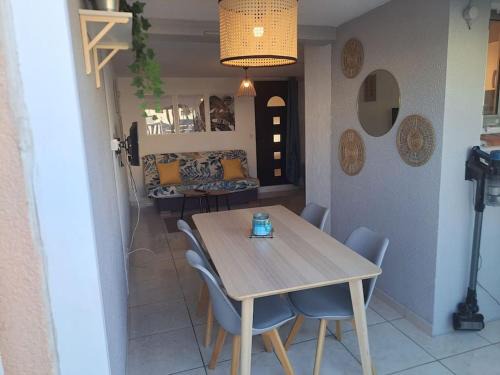 Le Grau-dʼAgde Apartamento | Le Bosquet, superbe rez de jardin, parking, clim,650m plage Grau d'agde