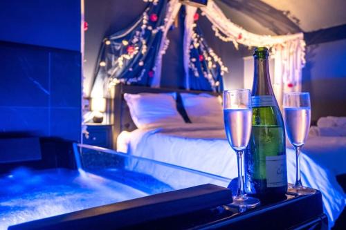 Le Luc Apartamento | Le Boudoir Secret - Love Room avec Chambre Secrète