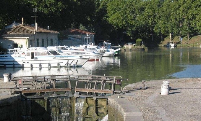 Carcassonne Apartamento | Le Bristol Gites urbains