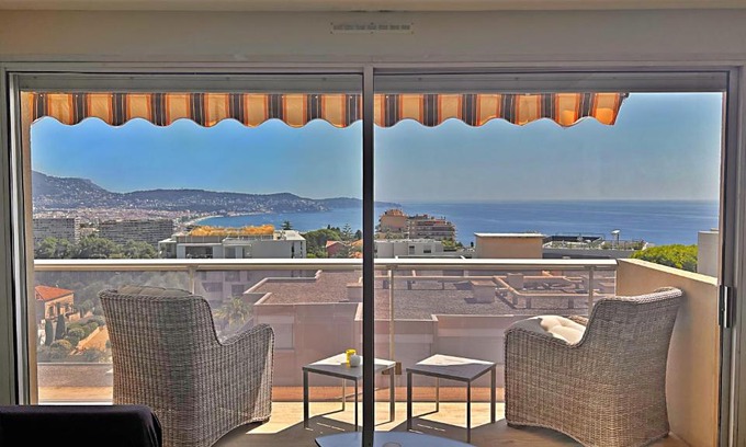 Fabron Apartamento | Le Côte et Mer