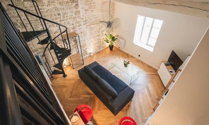Nimes City Centre Apartamento | le Calypso jolie T2 Centre de nimes