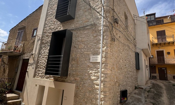 Castronuovo di Sicilia Cama Y Desayuno | Le Camere dell'Emiro 2