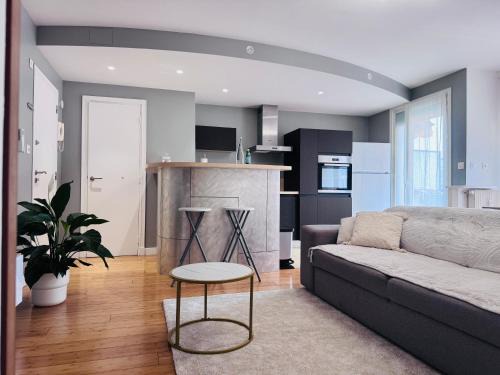 La Californie Apartamento | LE CARRAS - Proche de aéroport , Plage à pied - Promenade des anglais
