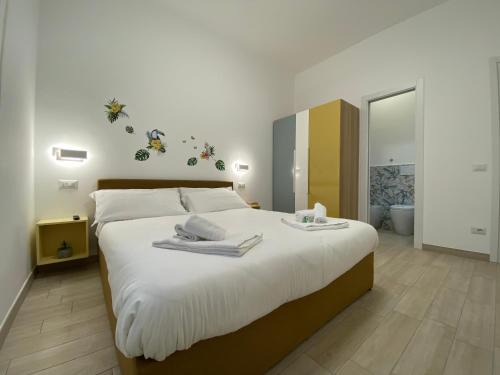 Tolfa Casa | Le casette di Frà Host and Go