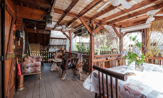 Montoldre Casa | Le Chalet Boisé - Maison avec jardin clôturé