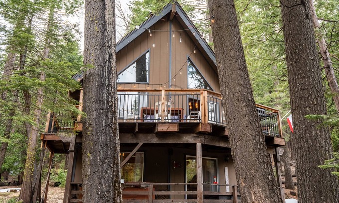 Arnold Chalet De Esquí | Le Chalet cabin in Dorrington