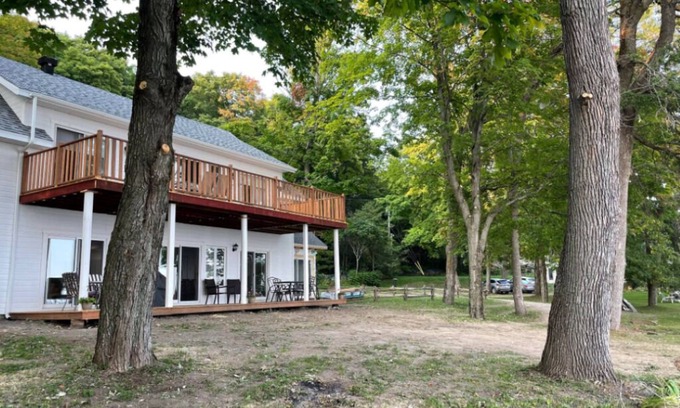 St-Francois-de-l'Ile-d'Orleans Chalet De Esquí | Le Chalet des Berges