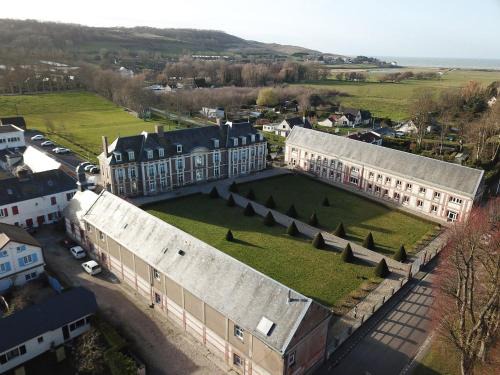 Criel-sur-Mer Hotel | Le Chateau de Chantereine