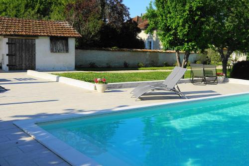 Challignac Cama Y Desayuno | Le Chemin