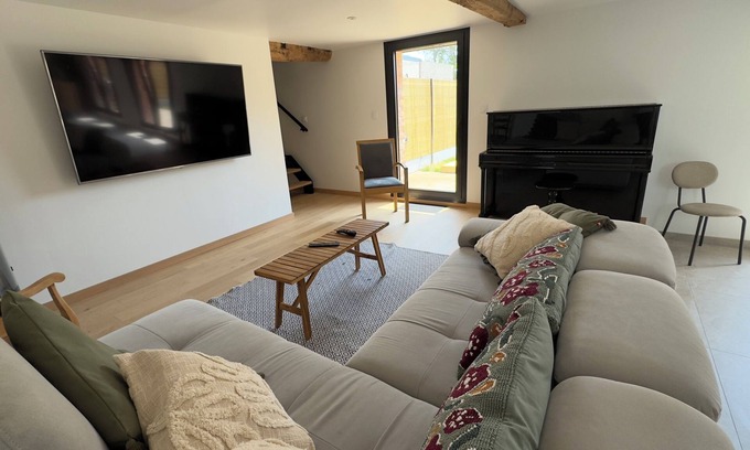 Nordausques Otro | Le Clos de la Becque farm, pets welcome, horse boxes available