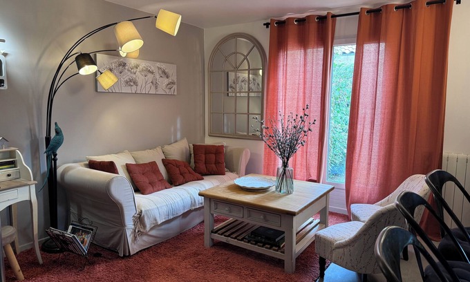 Eyguieres Casa | Le Clos de Lartichaut à Eyguières en Provence Avec Jardin, Terrasse, Parking