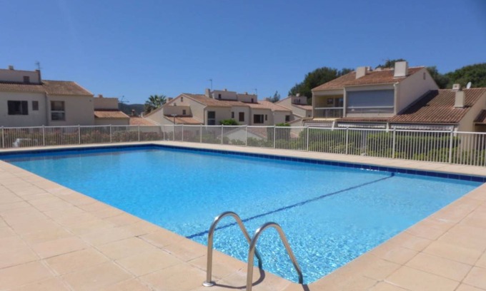Bormes-Les-Mimosas Apartamento | Le Clos Des Mimosas 106.1