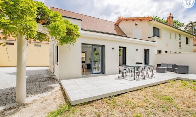 Mellecey Casa | Le Clos Napoléon - MELLECEY