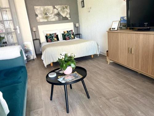 Chartres Apartamento | Le Clos Pichot - Studio avec balcon, parking privé - 5mn Gare