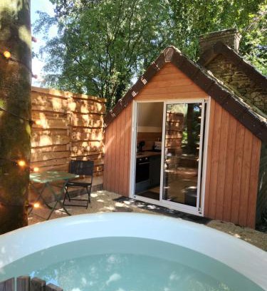 Saint-Jean-d'Elle Casa | le cocon d'amour " le fournil avec bain nordique privé "