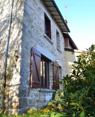 Peyrat-le-Chateau Casa | Le cocon de l'étang