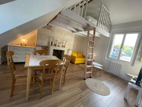 La Fuye-Velpeau Apartamento | Le Cocon du Rempart Studio de charme avec mezzanine TOURS centre
