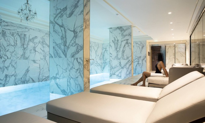 Champs-Elysees Hotel | Le Damantin Hôtel & Spa