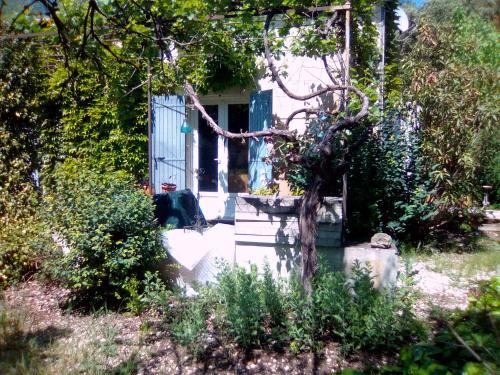L'Isle-sur-la-Sorgue Cama Y Desayuno | Le Domaine de Belle