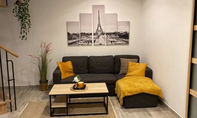 Chalon-sur-Saone Apartamento | Le Duplex de Paris