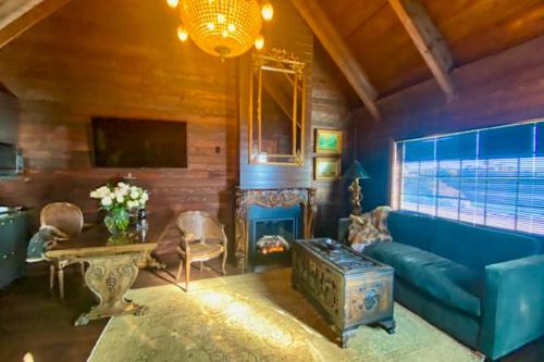 Fort Bragg Casa | Le Faux