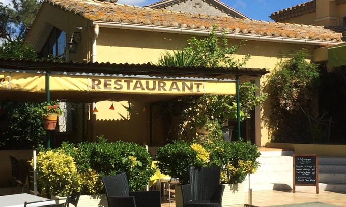 Albaron Hotel | Le Flamant Rose