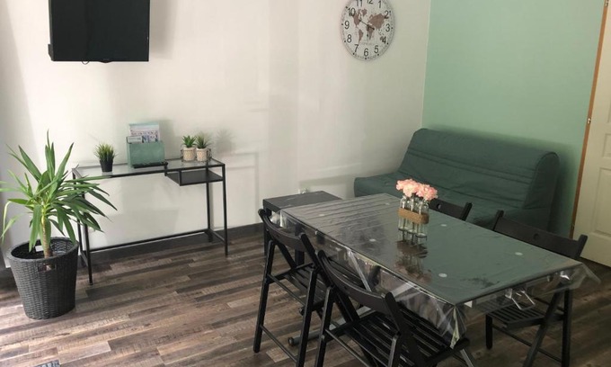 Landes-sur-Ajon Apartamento | Le gîte de l'Ajon
