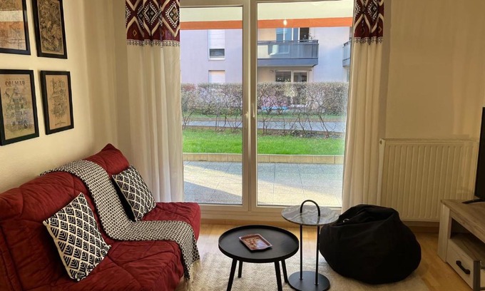 Quartier Saint-Leon Apartamento | Le gîte de Marc - Parking privé gratuit + terrasse