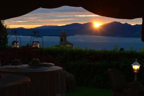 Albisano Cama Y Desayuno | Le Gemme Suite