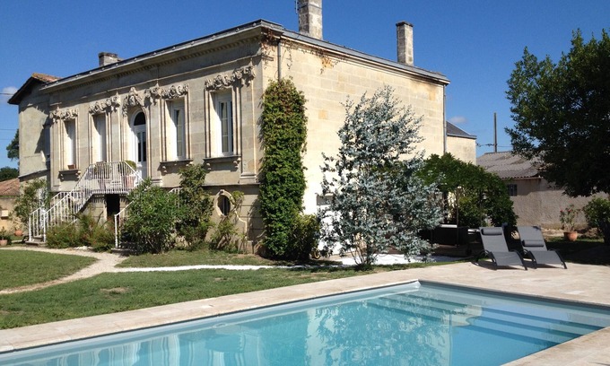 Saint-Loubes Cabaña | Casa rural entre Burdeos y Saint Emilion en la mansión