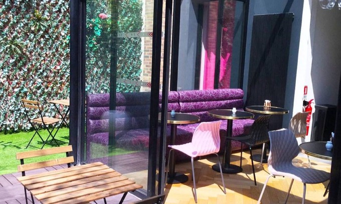 Quartier du Petit-Montrouge Hotel | Le Glam's Hôtel
