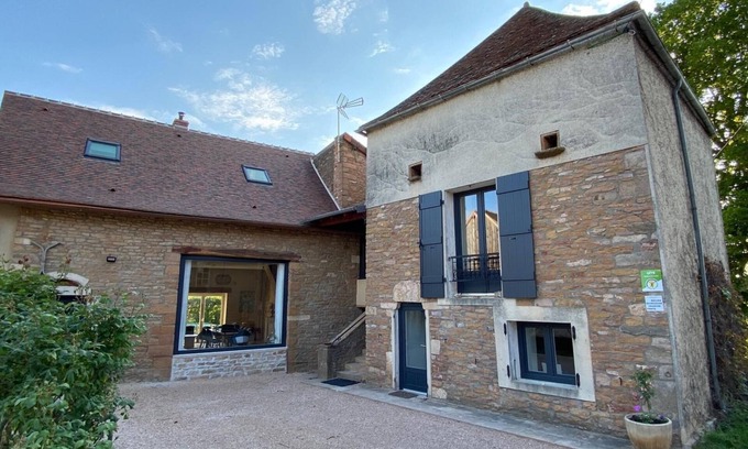 Etrigny Otro | Le Grand Gîte de la Ferme de Châtenay