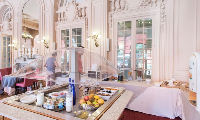 Plombieres-les-Bains Hotel | Le Grand Hotel