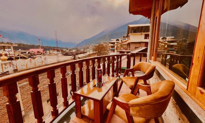 New Manali Hotel | Le Green Resort, Mall Road Manali