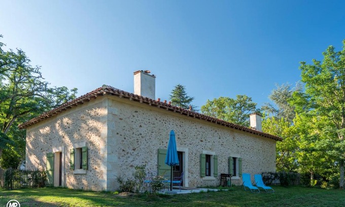 Losse Casa | Le Grillon