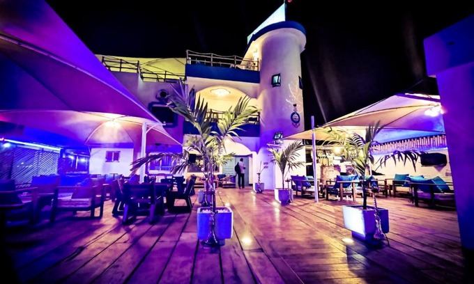 Abomey-Calavi Hotel | Le Hublot
