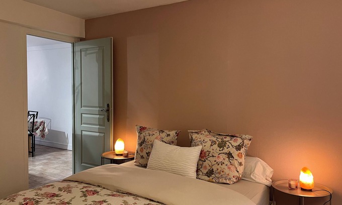 Savigny-sur-Orge Apartamento | Le Jardin Chamberlin Guest house, apartment les magnolias