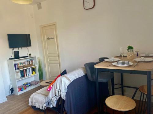 Quartier Exposition-Bajatiere Apartamento | Le Jean Perrot rent4night grenoble