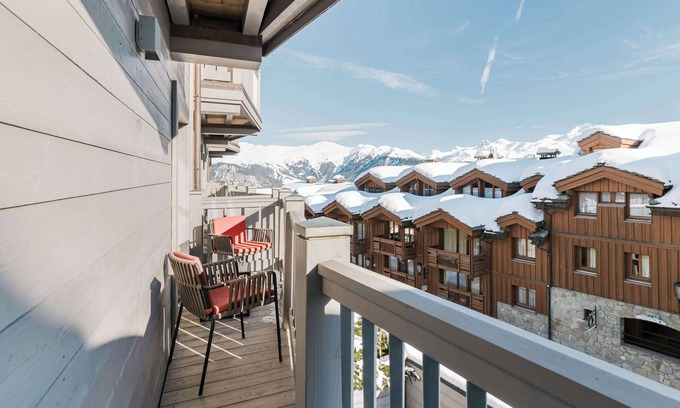 Courchevel Hotel | Le K2 Djola